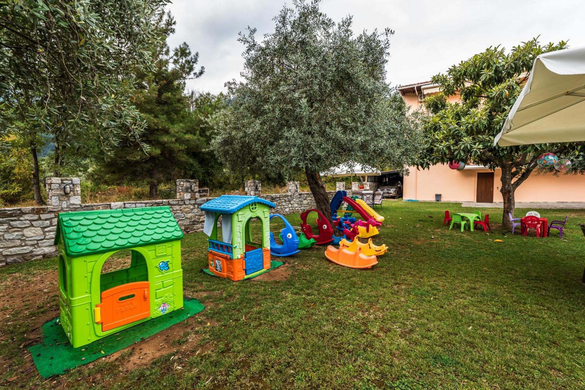 Dryades Apartments & Studios سكالا بوتامياس المظهر الخارجي الصورة